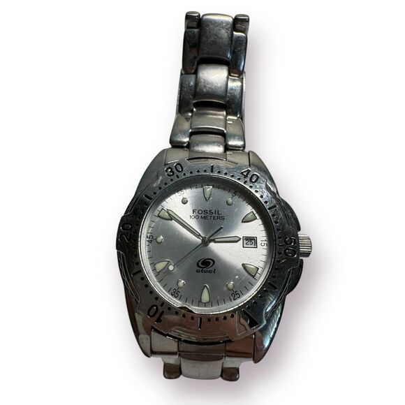 Fossil FS-2557 Men's 38mm Stainless Steel Date Watch Quartz Retro 100 meters‎ - Picture 1 of 5